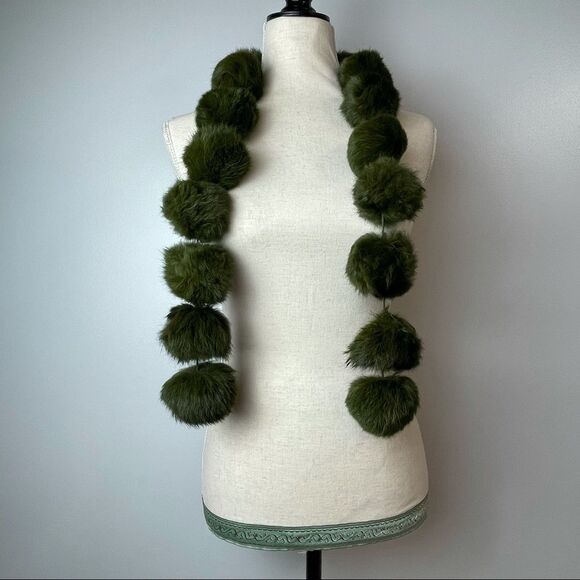 Handmade Green Faux Fur Pom Pom Scarf – Soft, Cozy, Unique Winter Fashion - Picture 6 of 6